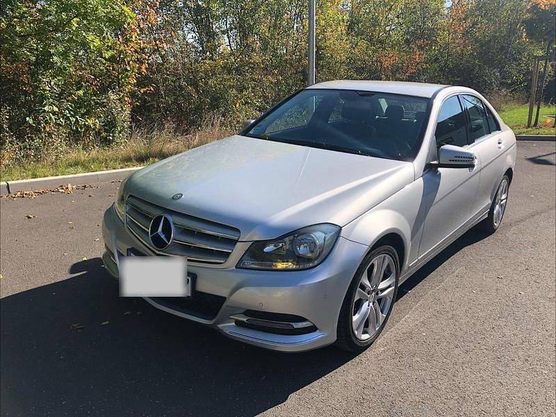 Gebraucht Mercedes C200 178 PS (130 kW) 2012 Silber Kombi