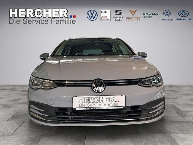 Gebraucht VW Golf VIII Active 150 PS (110 kW) 2022 Grau Limousine