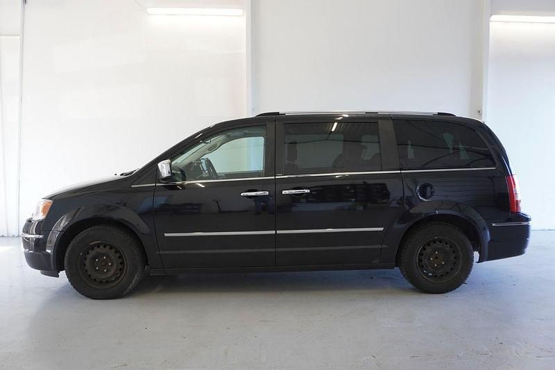 Gebraucht Chrysler Grand Voyager 163 PS (119 kW) 2010 Schwarz Van / Kleinbus