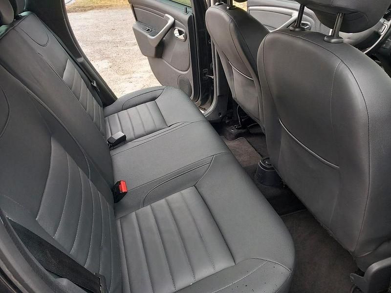 Gebraucht Dacia Duster Prestige 109 PS (80 kW) 2016 Grau SUV