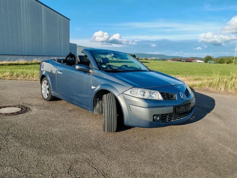 Violet Gebraucht 2008 Renault Mégane Cabriolet Exception Cabrio | 2.600 € (Fairer Preis) - Bild 1/4