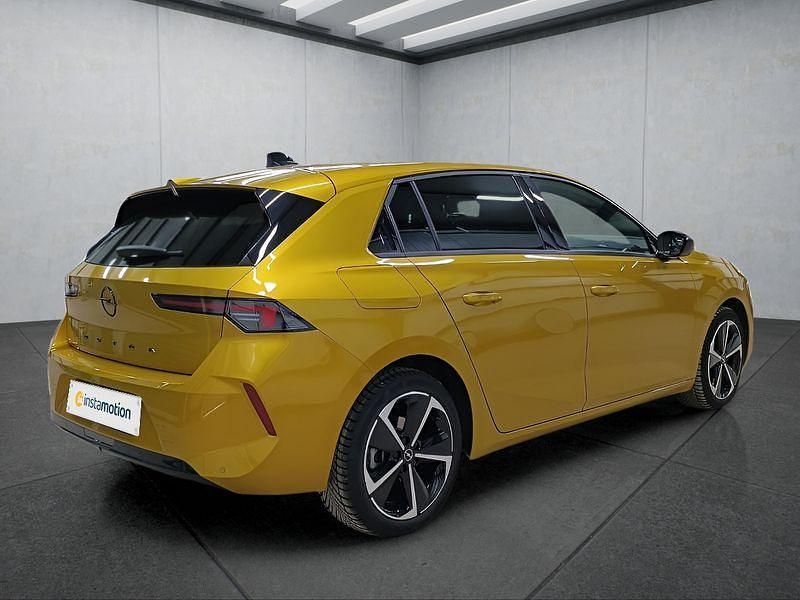 Gebraucht Opel Astra 131 PS (96 kW) 2024 Gelb Limousine