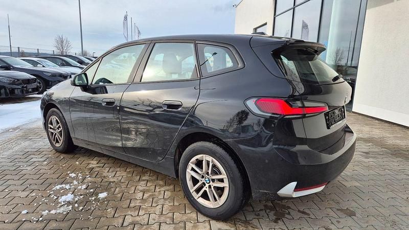 Gebraucht BMW 218 Active Tourer 150 PS (110 kW) 2022 Schwarz Van / Kleinbus