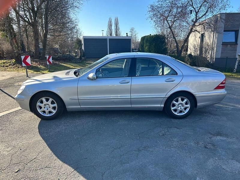 Gebraucht Mercedes S320 224 PS (164 kW) 2001 Silber Limousine