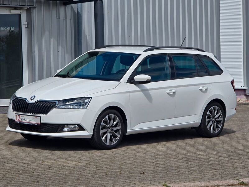 Weiß Gebraucht 2022 Skoda Fabia Best of Kombi | 14.490 € (Etwas zu teuer) - Bild 1/4
