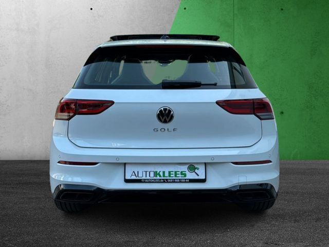 Gebraucht VW Golf VIII R-line 150 PS (110 kW) 2023 Pure white Limousine