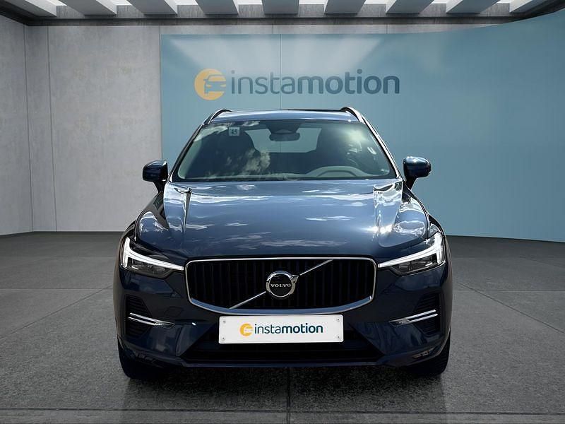 Gebraucht Volvo XC60 Core 250 PS (183 kW) 2024 Blau SUV