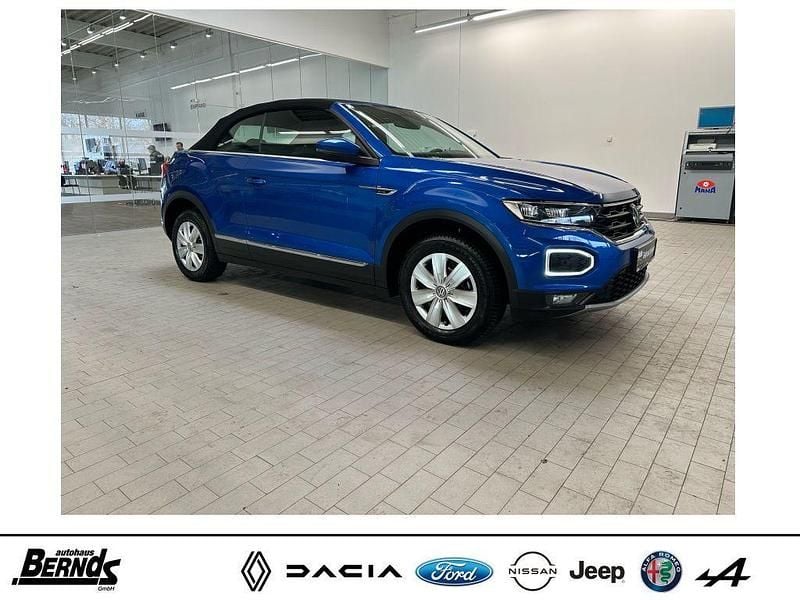 Gebraucht VW T-Roc Cabriolet Active 150 PS (110 kW) 2021 Ravenna blue metallic Cabrio