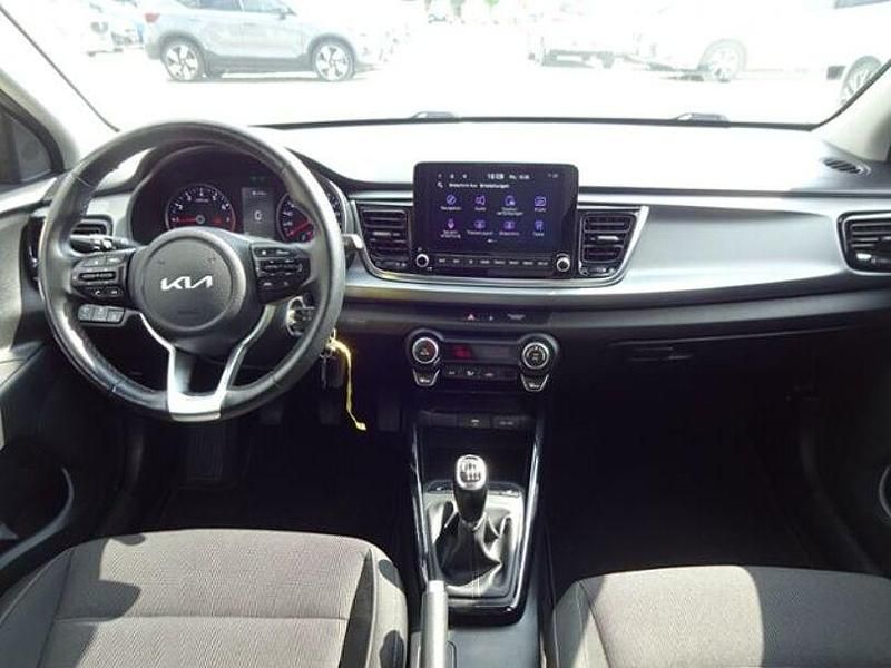Gebraucht Kia Rio Vision 101 PS (74 kW) 2022 (prg) perennialgrau met. Kleinwagen