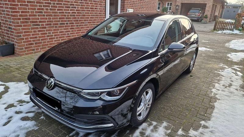 Gebraucht VW Golf VII Highline 150 PS (110 kW) 2020 Schwarz Limousine