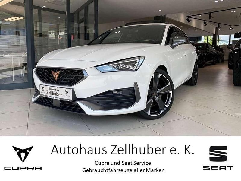 Weiß Gebraucht 2022 Cupra Leon VZ Kombi | 31.370 € (Fairer Preis) - Bild 1/4