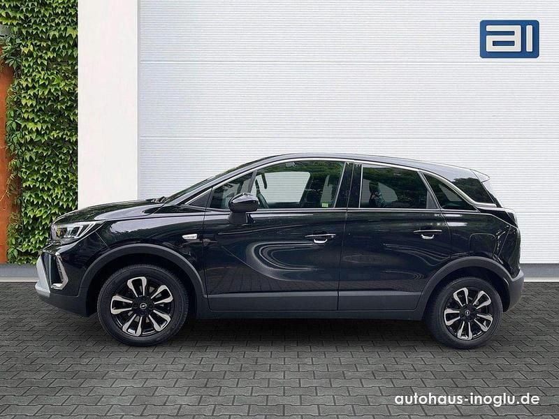 Gebraucht Opel Crossland X Elegance 110 PS (80 kW) 2024 Lackierung schwarz perla n SUV