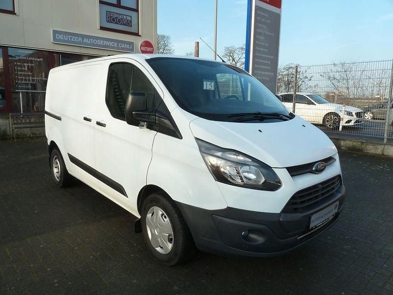 Gebraucht Ford Transit Custom 105 PS (77 kW) 2016 Weiß Van / Kleinbus
