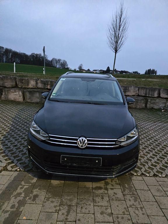 Gebraucht VW Touran Join 116 PS (85 kW) 2018 Schwarz Van / Kleinbus