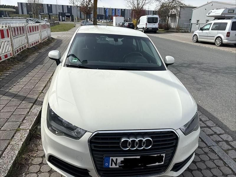 Gebraucht Audi A1 122 PS (89 kW) 2011 Weiß Kleinwagen