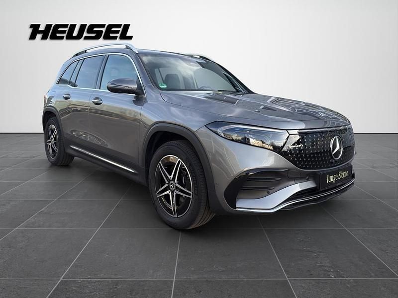 Gebraucht Mercedes EQB300 AMG 167 kW (228 PS) 2024 Metalliclack mountaingrau (metallic) SUV