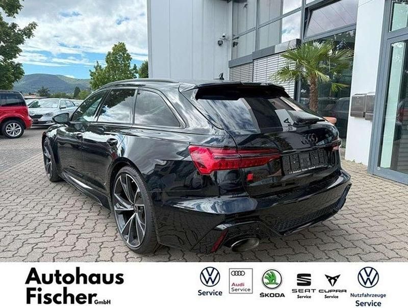 Gebraucht Audi RS6 600 PS (441 kW) 2023 Mythosschwarz metallic Kombi