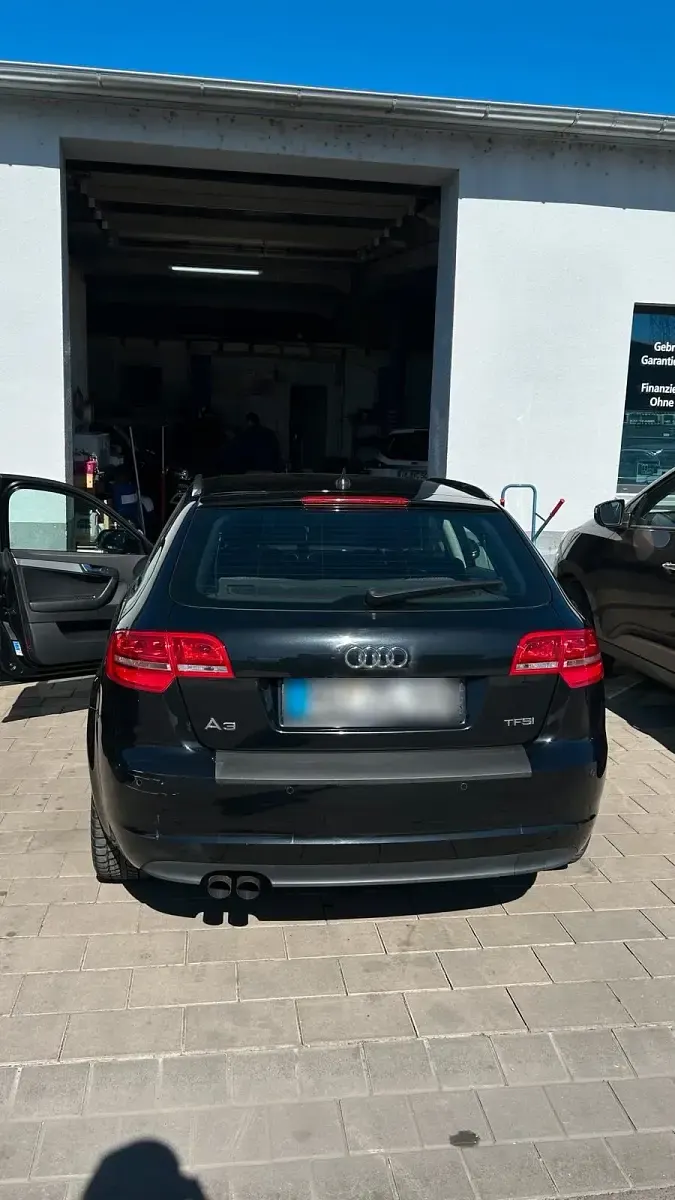 Gebraucht Audi A3 160 PS (117 kW) 2010 Schwarz Kleinwagen