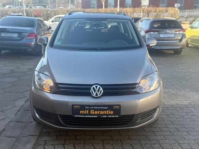 Gebraucht VW Golf Plus Cross 105 PS (77 kW) 2013 Braun Van / Kleinbus