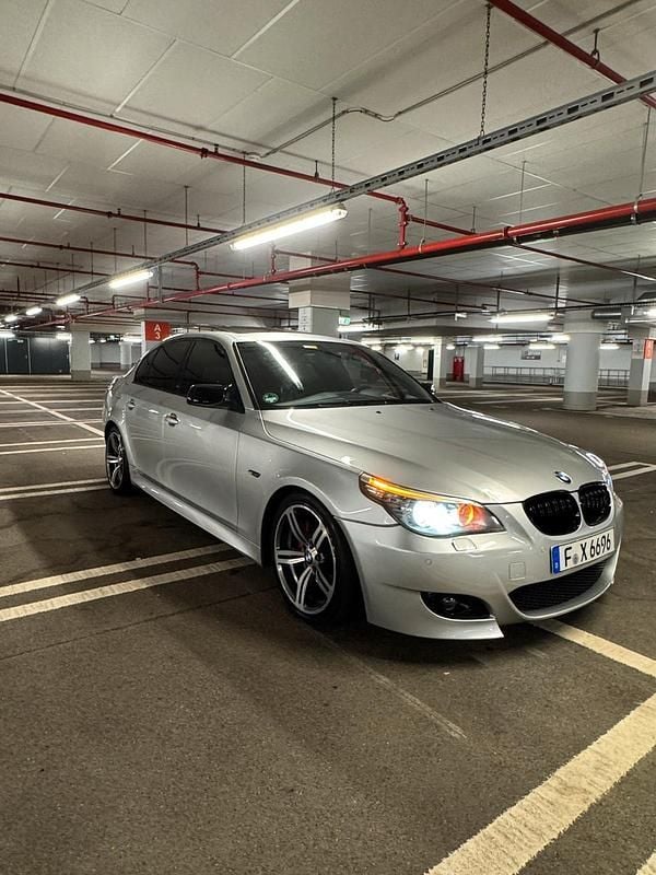 Silber Gebraucht 2008 BMW 535 Limousine | 11.000 € (Guter Preis) - Bild 1/4
