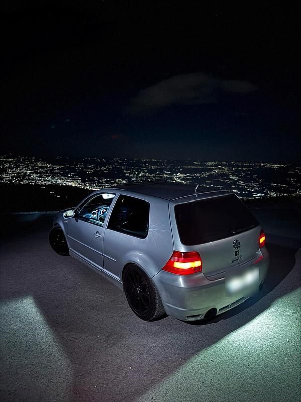 Gebraucht VW Golf IV 150 PS (110 kW) 2003 Silber Kleinwagen