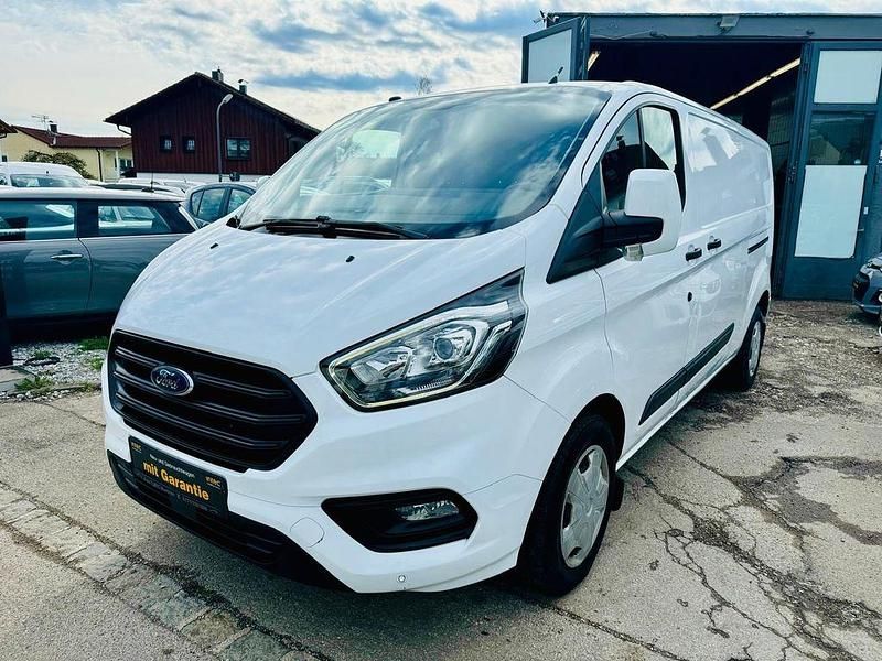 Gebraucht Ford Transit Custom 131 PS (96 kW) 2018 Weiß Limousine