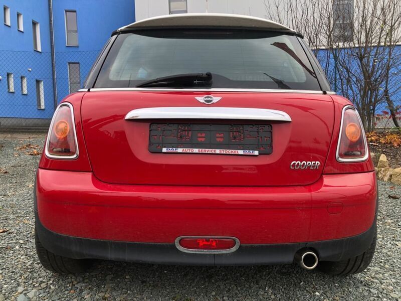 Gebraucht Mini Cooper 120 PS (88 kW) 2007 Rot Kleinwagen