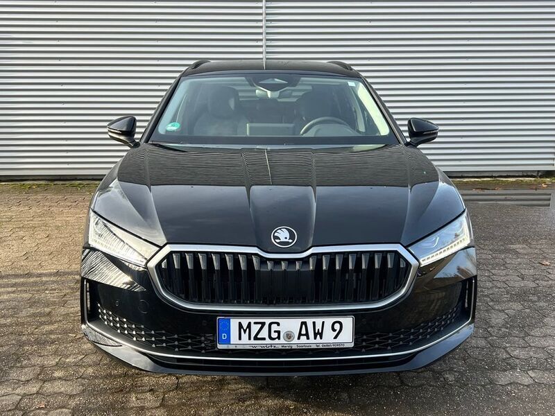 Gebraucht Skoda Superb 193 PS (141 kW) 2024 Schwarz Kombi