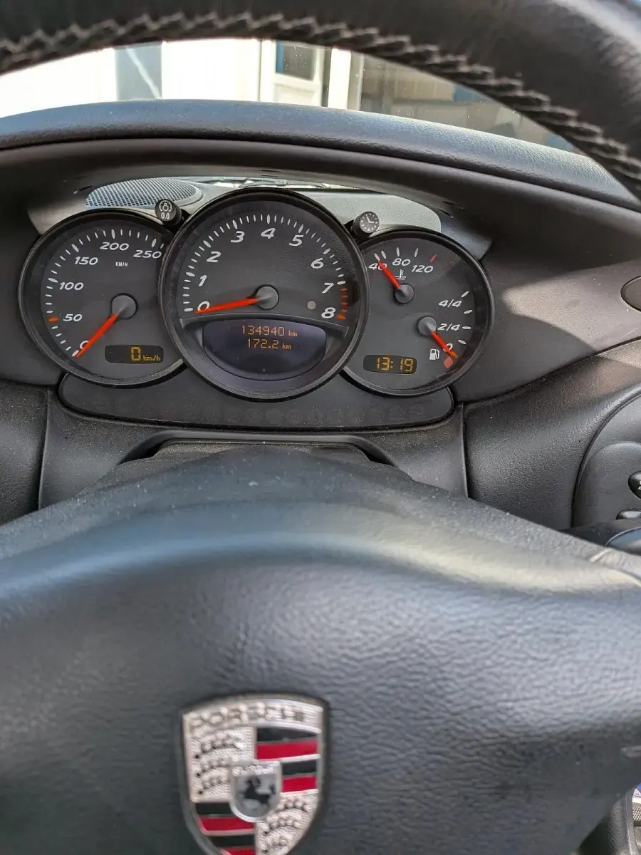 Gebraucht Porsche 986 Boxster 211 PS (155 kW) 2001 Rot Cabrio