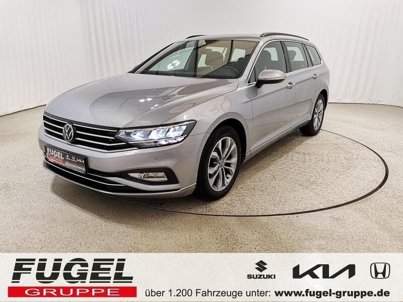 Pyritsilber metallic Gebraucht 2022 VW Passat Kombi | 23.749 € (Superpreis) - Bild 1/4