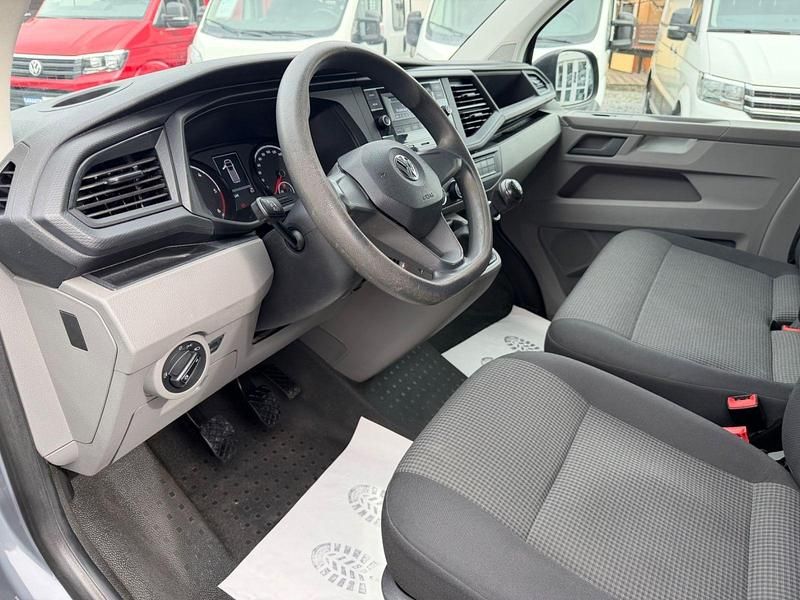 Gebraucht VW Transporter 110 PS (80 kW) 2020 Pure grey Van