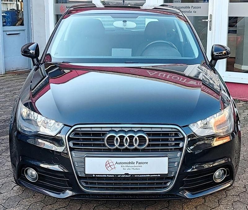 Gebraucht Audi A1 Attraction 105 PS (77 kW) 2011 Schwarz Kleinwagen