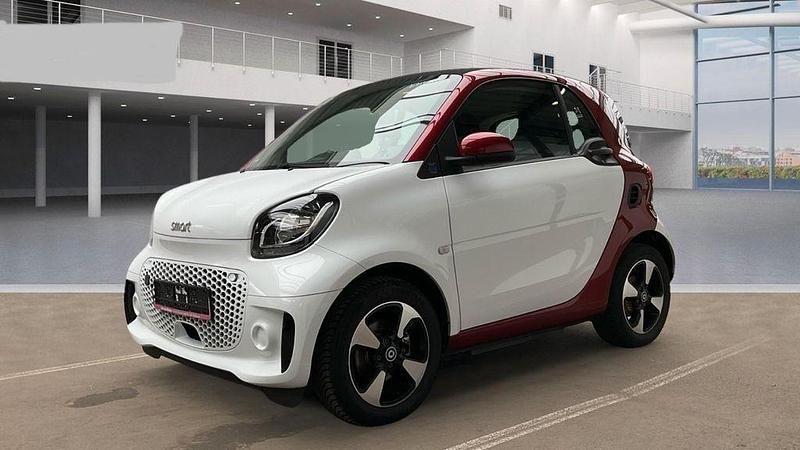 Kristallweiss Gebraucht 2020 Smart ForTwo Electric Drive Kleinwagen | 9.990 € (Fairer Preis) - Bild 1/4