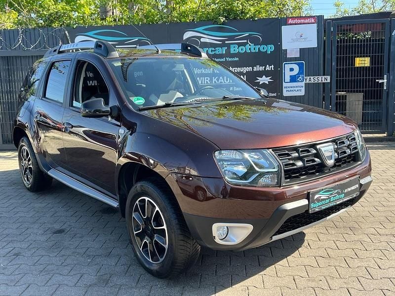 Second-hand Dacia Duster Black Shadow 125 CP (91 kW) 2017 Maro SUV