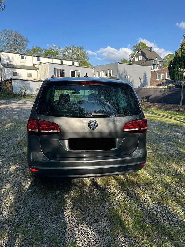 Second-hand VW Sharan 150 CP (110 kW) 2018 Gri Monovolum