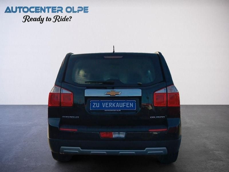 Gebraucht Chevrolet Orlando 163 PS (119 kW) 2012 Schwarz Van / Kleinbus
