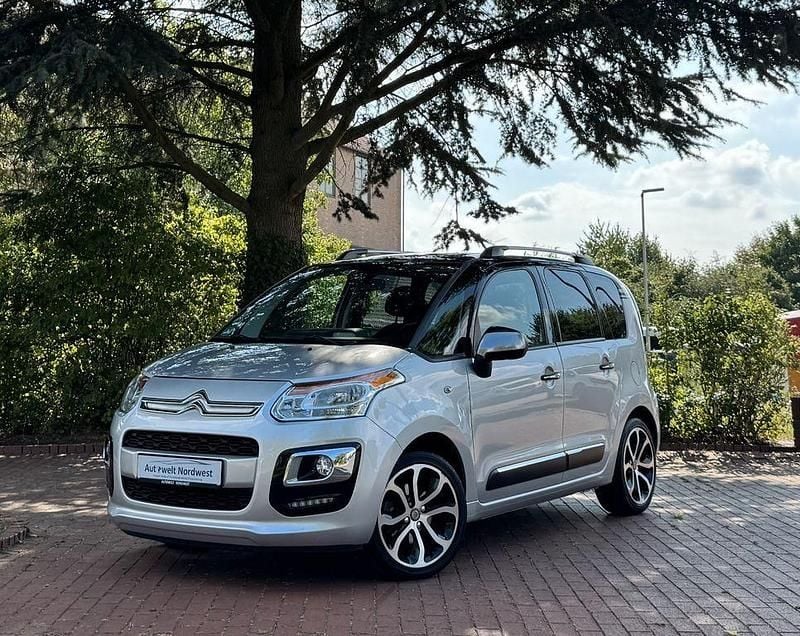 Grau Gebraucht 2016 Citroën C3 Picasso SELECTION Van / Kleinbus | 8.499 € (Teuer) - Bild 1/4