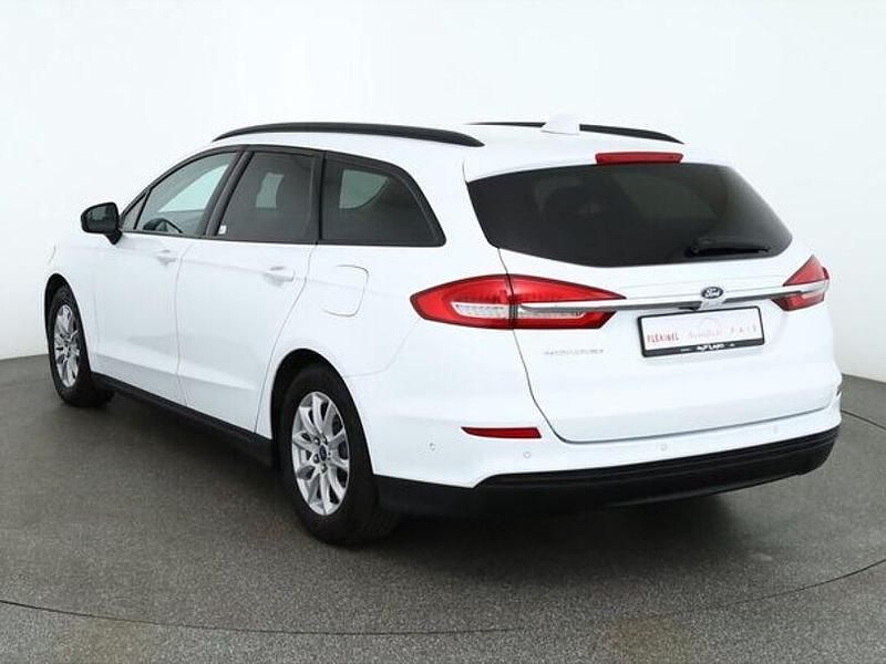 Gebraucht Ford Mondeo 150 PS (110 kW) 2021 Weiß Kombi