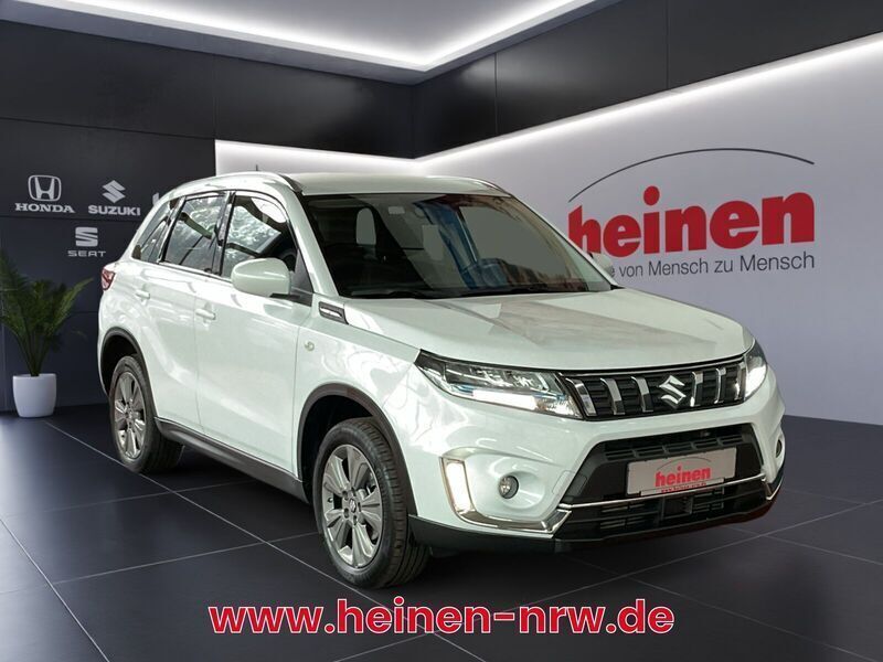 Gebraucht Suzuki Vitara Comfort 129 PS (94 kW) 2022 Wei SUV
