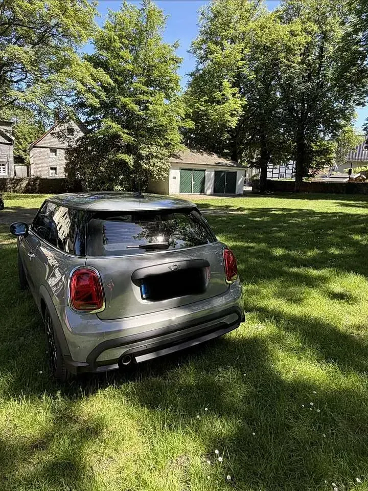 Gebraucht Mini ONE 102 PS (75 kW) 2021 Grau Kleinwagen