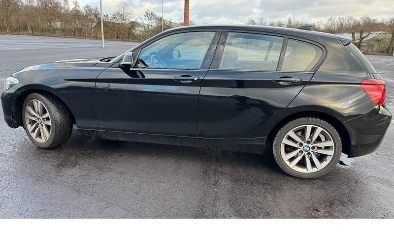 Schwarz Gebraucht 2017 BMW 116 Sport Line Kleinwagen | 12.900 € (Fairer Preis) - Bild 1/3