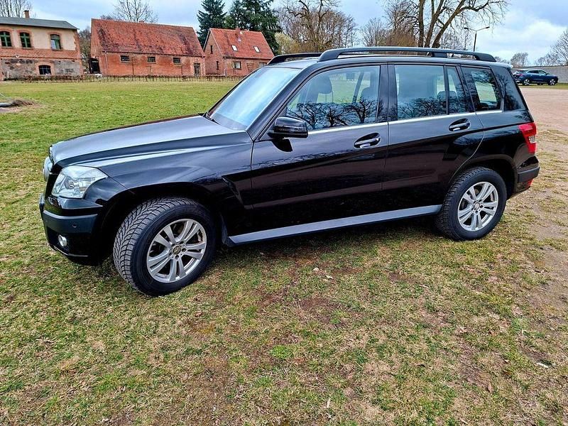 Gebraucht Mercedes GLK320 224 PS (164 kW) 2009 Schwarz SUV