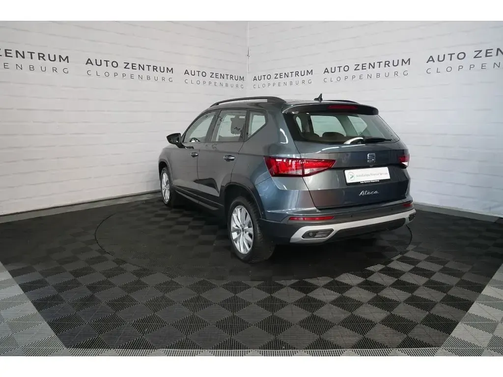 Gebraucht Seat Ateca Style 150 PS (110 kW) 2022 Grau SUV