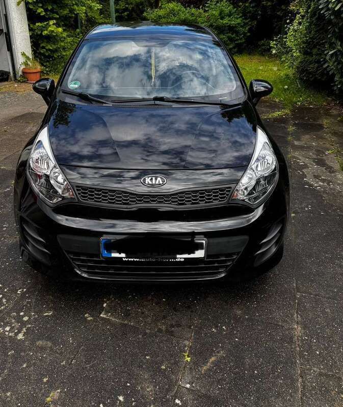 Schwarz Gebraucht 2017 Kia Rio 2 Kleinwagen | 7.500 € - Bild 1/4