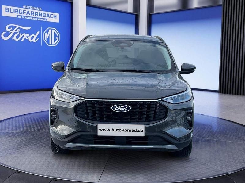Neu Ford Kuga Titanium 186 PS (136 kW) 2025 Grau SUV