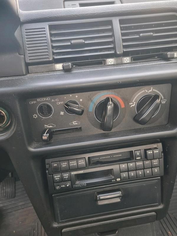 Gebraucht 1992 Mitsubishi Lancer Limousine | 950 € - Bild 1/4