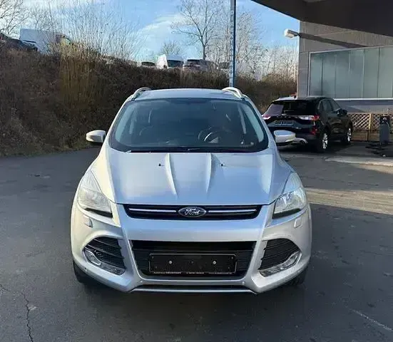 Gebraucht Ford Kuga 150 PS (110 kW) 2014 Polarsilber metallic SUV
