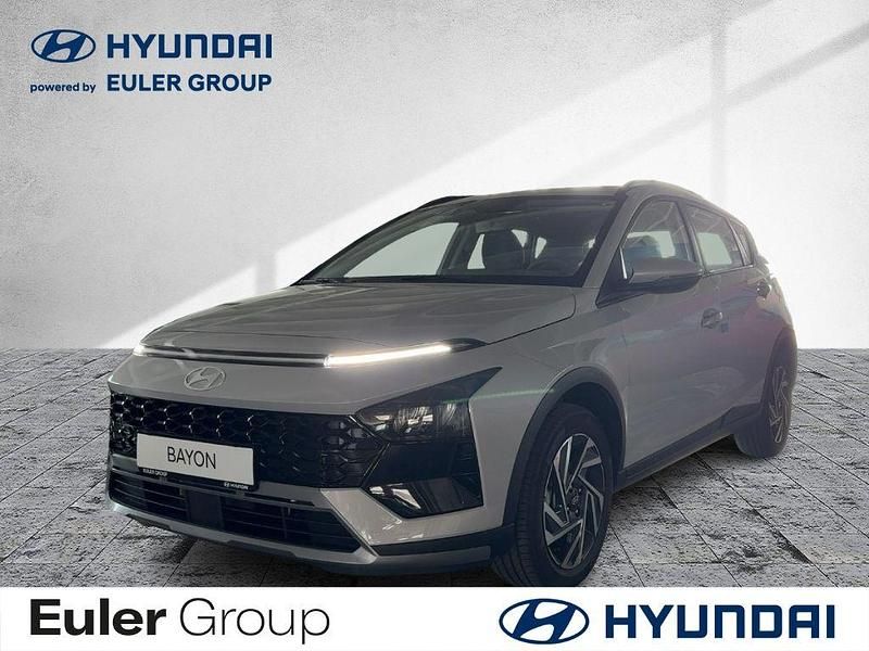 Grau Neu 2025 Hyundai Bayon Trend SUV | 25.150 € (Fairer Preis) - Bild 1/4