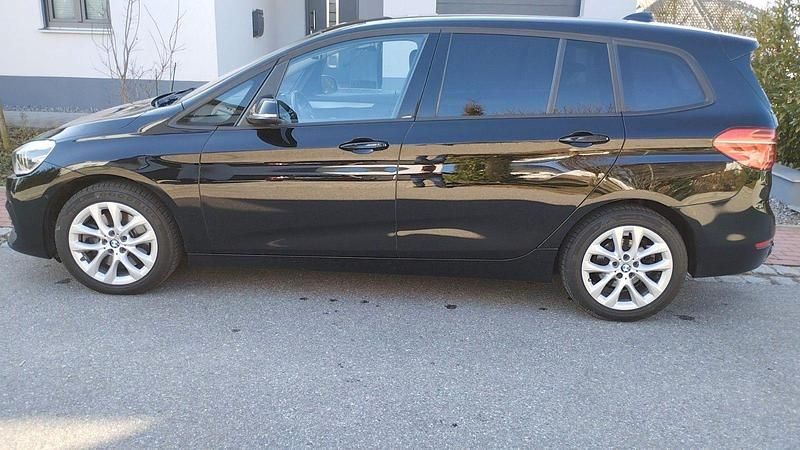 Gebraucht BMW 218 Gran Tourer 150 PS (110 kW) 2021 Schwarz Van / Kleinbus