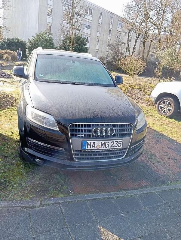 Second-hand Audi Q7 232 CP (170 kW) 2006 Negru SUV